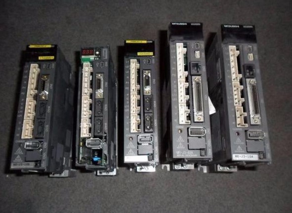 “在伺服給進系統(tǒng)中驅(qū)動器都起到了哪些作用？”