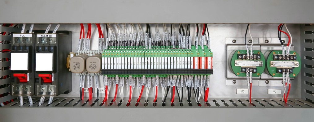 “可編程plc控制器的次世代產(chǎn)品將會(huì)具備哪些特點(diǎn)？”